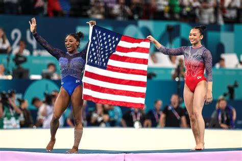 Olympic gymnastics: Simone Biles wins gold, Suni Lee earns .
